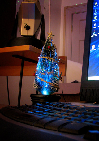 Illustration for article titled 8 High-Tech Christmas Trees